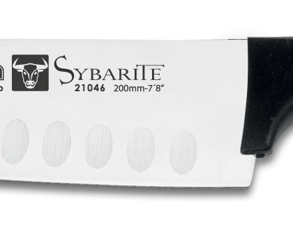 Chef knife 20cm with alveoli